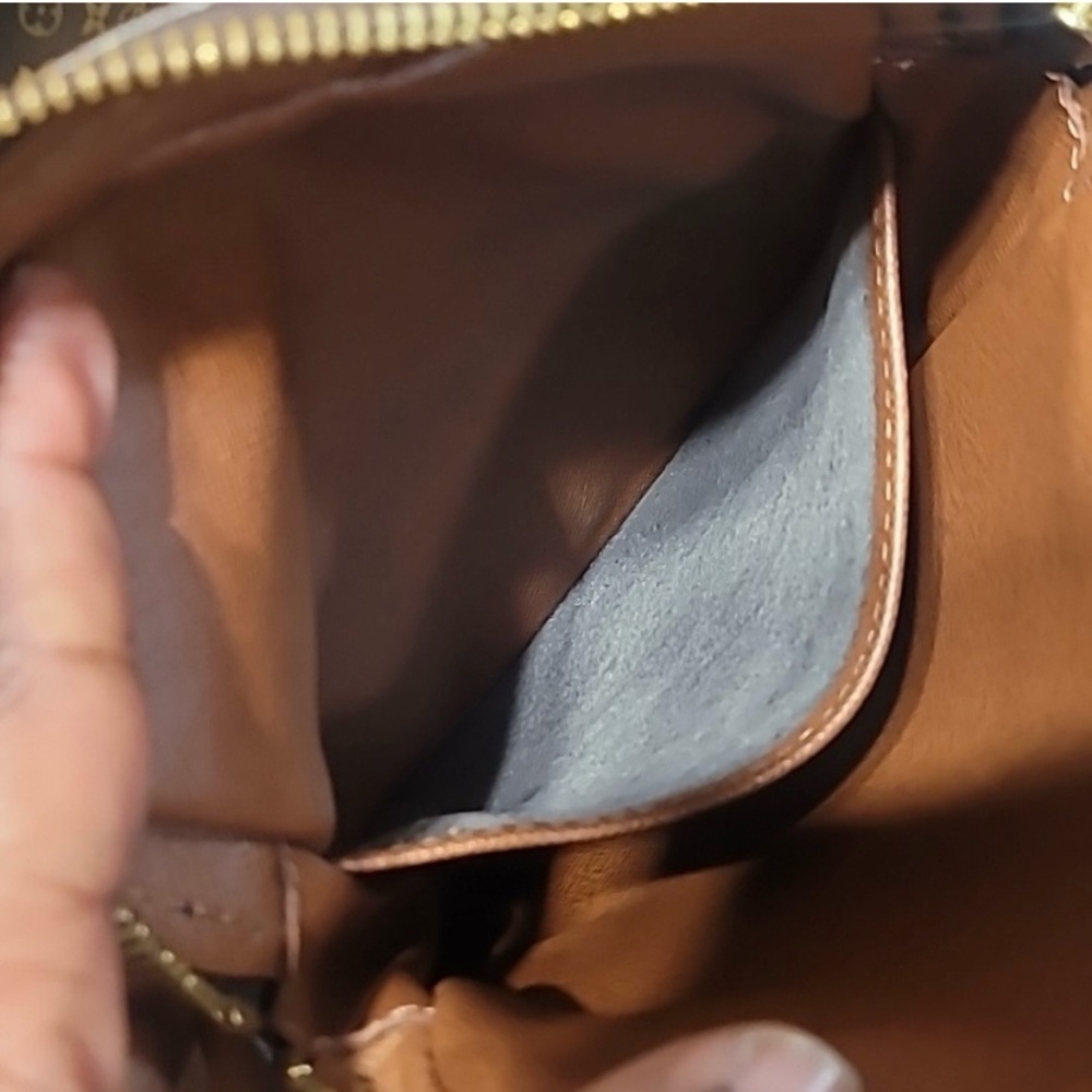Louis Vuitton Danube PM small size - Picture 9 of 11